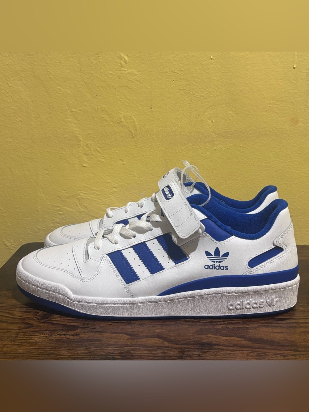 adidas Men's Forum Low Size 14 FY7756 White/Royal Blue
